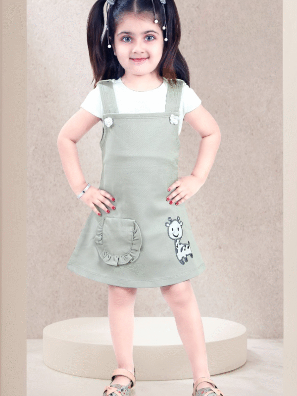 Girls Embroidered Dungaree With T-Shirt